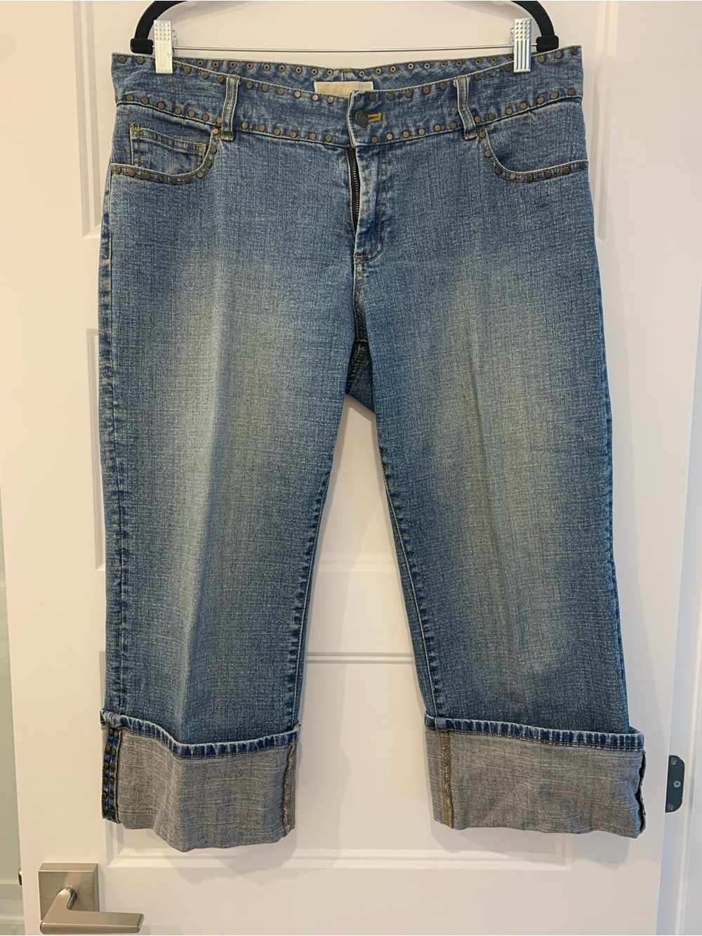 MICHAEL Michael Kors Light Blue Cropped Jeans with Studded Waist